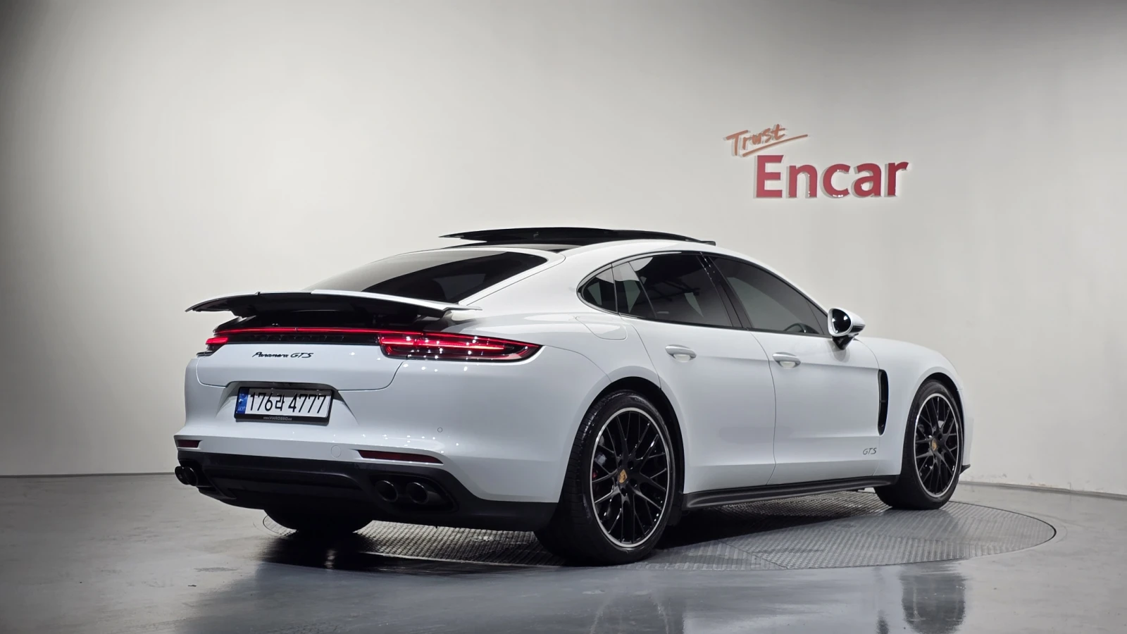 Porsche Panamera GTS BOSE SOFT CLOSE 360 КРАЙНА ЦЕНА* encareu.com, снимка 2 - Автомобили и джипове - 55608881