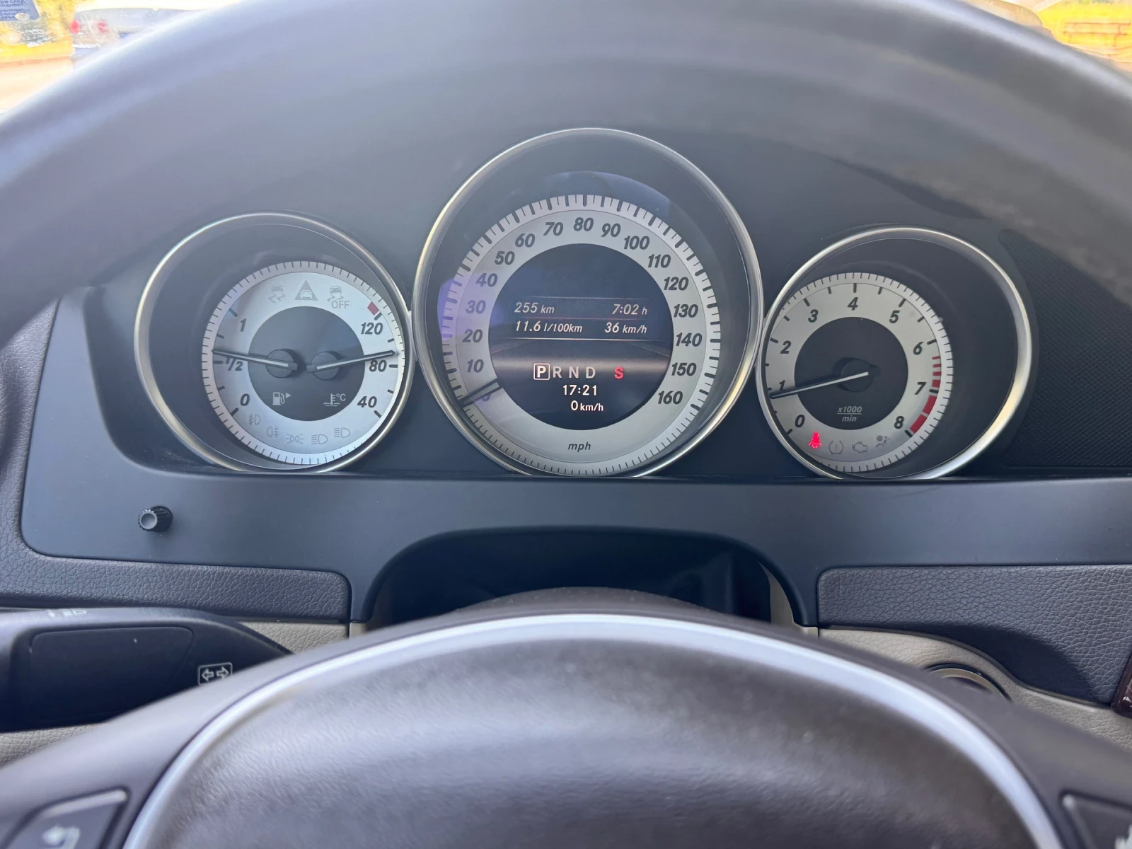Mercedes-Benz C 250 AMG Line, снимка 6 - Автомобили и джипове - 55742091