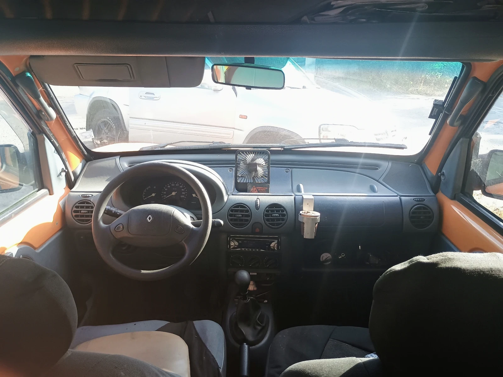 Renault Kangoo, снимка 7 - Автомобили и джипове - 55879578