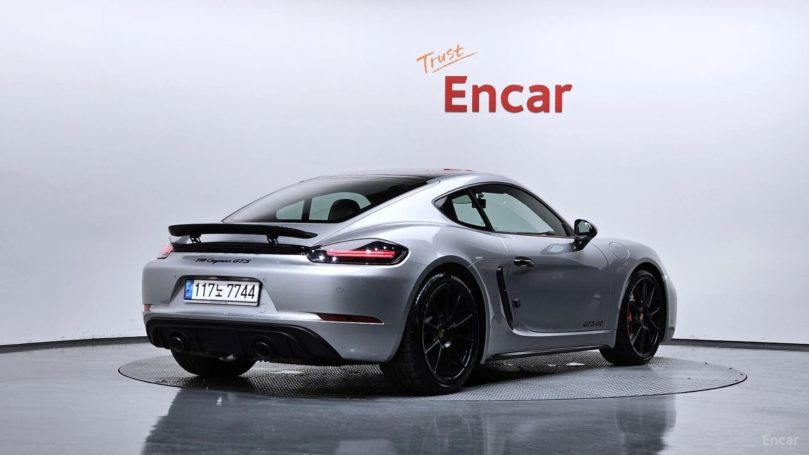 Porsche Cayman 4.0 GTS, снимка 2 - Автомобили и джипове - 56102733