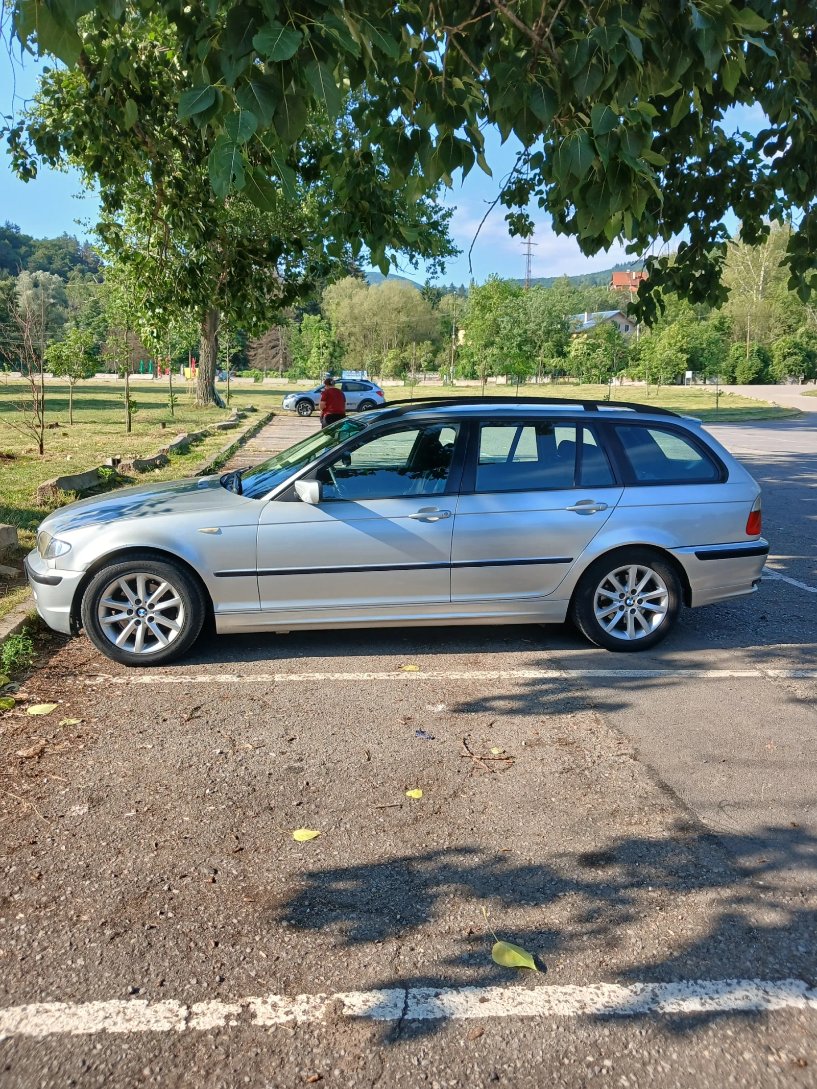 BMW 320, снимка 5 - Автомобили и джипове - 56250583