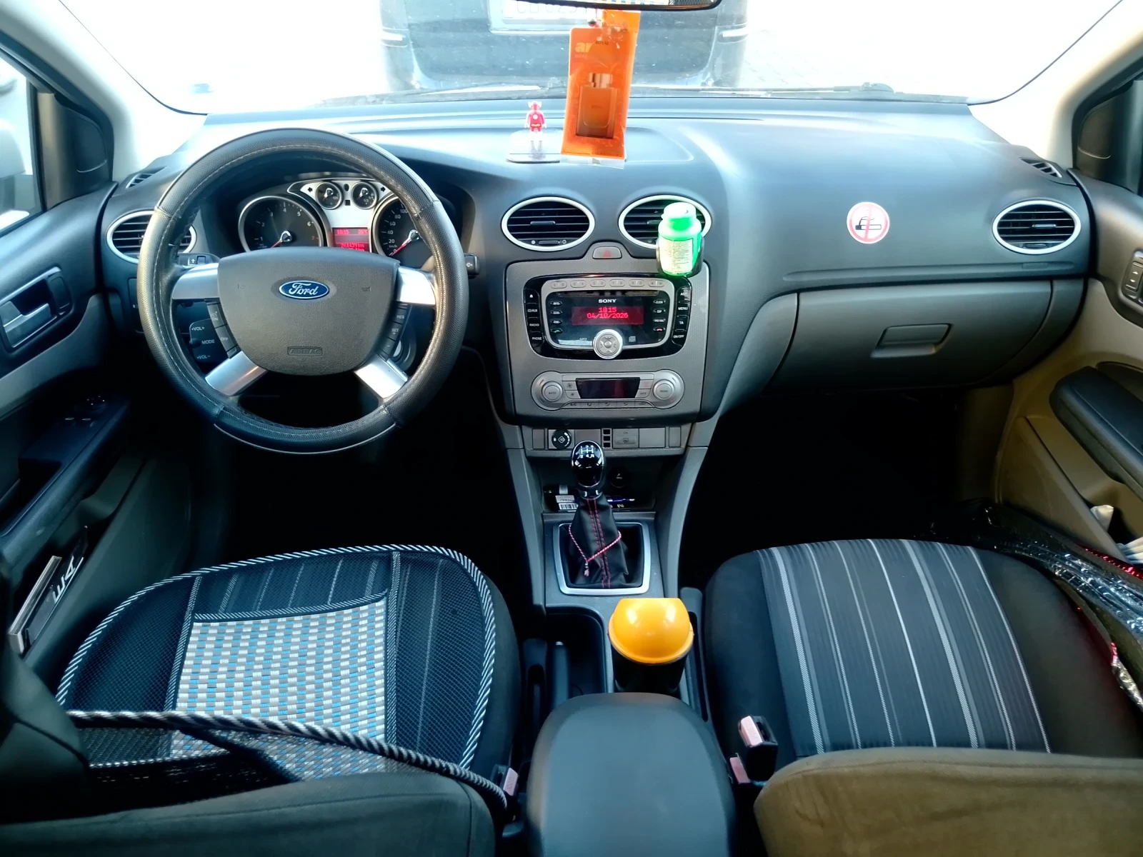Ford Focus 1.6 - 16в, снимка 11 - Автомобили и джипове - 56277267