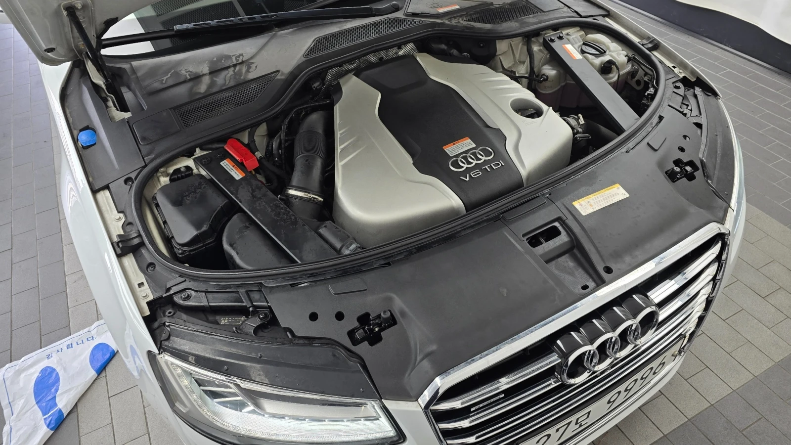Audi A8 50TDi Quattro , снимка 5 - Автомобили и джипове - 56346379