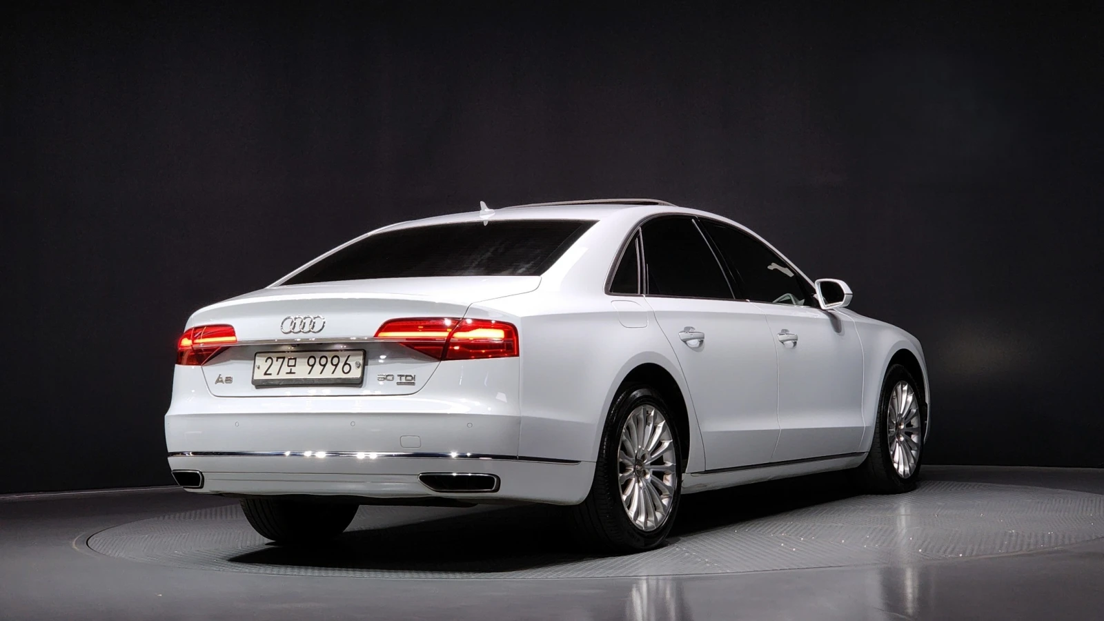 Audi A8 50TDi Quattro , снимка 2 - Автомобили и джипове - 56346379