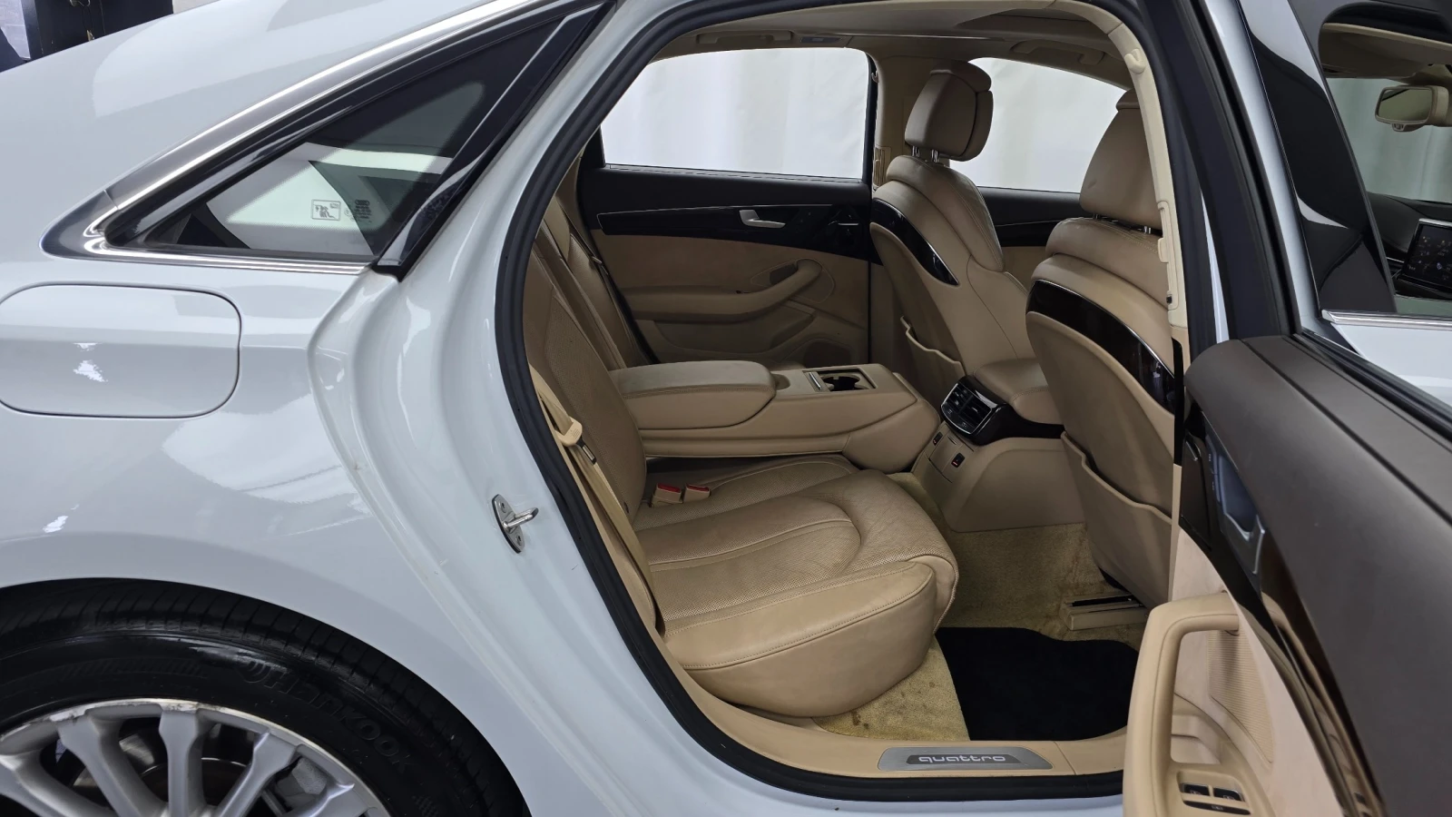 Audi A8 50TDi Quattro , снимка 11 - Автомобили и джипове - 56346379