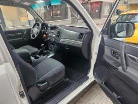 Mitsubishi Pajero 3.2D 200кс SuperSelect, снимка 11