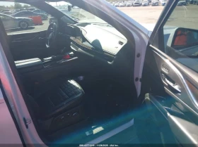 Cadillac Escalade 6.2l 4Wd Premium Luxury Platinum, снимка 5 - Автомобили и джипове - 53625480