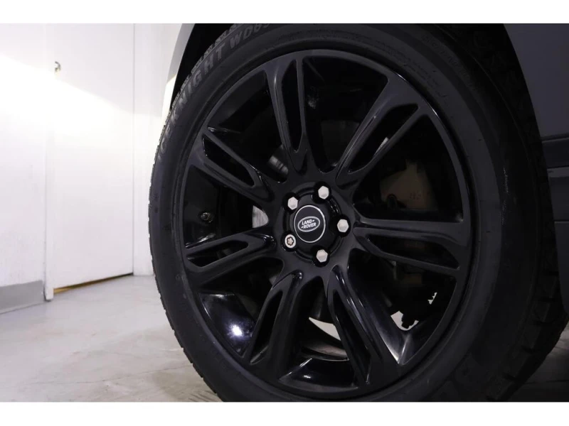 Land Rover Range Rover Velar * P300 R Dynamic SE | CLEAN CARFAX | DEALER SERVIC, снимка 12 - Автомобили и джипове - 52866508