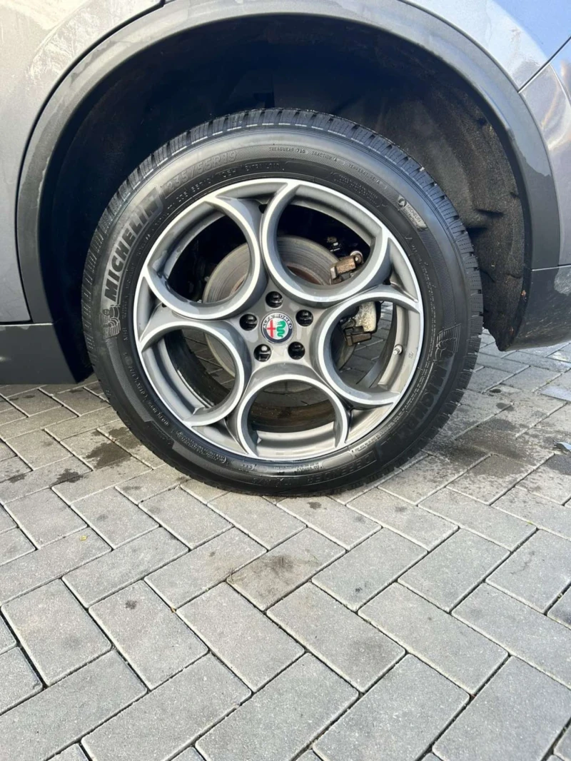 Alfa Romeo Stelvio 2.0T.   -Q4, снимка 6 - Автомобили и джипове - 53221649