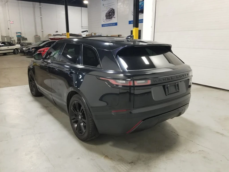 Land Rover Range Rover Velar P250* S AWD* АвтоКредит* (ЦЕНА ДО БГ), снимка 4 - Автомобили и джипове - 53501844