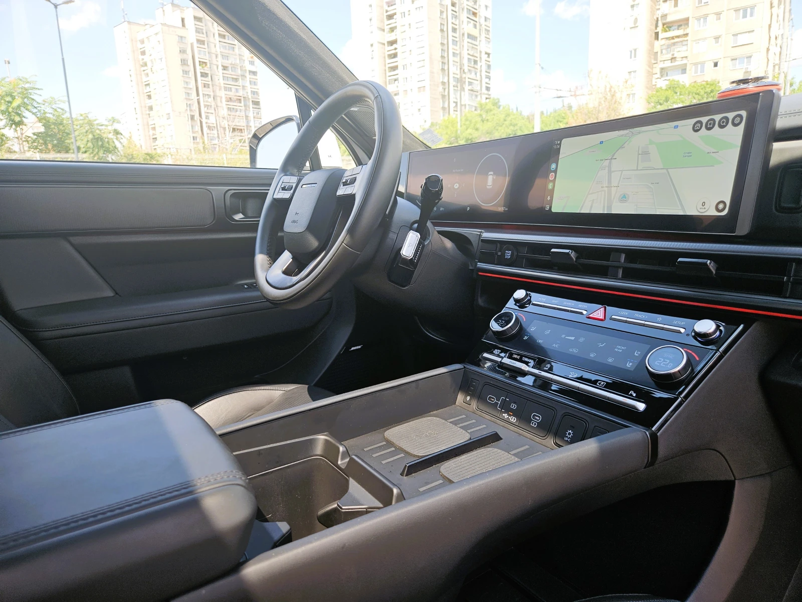 Hyundai Santa fe 2.5T 4x4 Calligraphy LED BOSE HUD 360 ПодгревОбдух - изображение 9