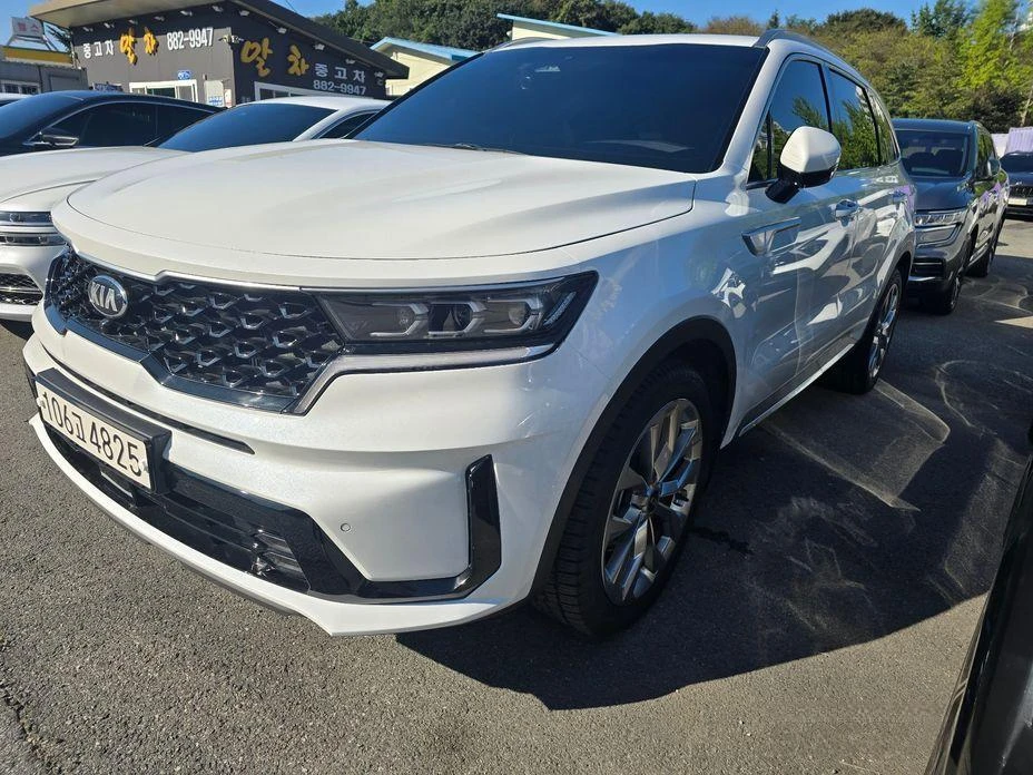 Kia Sorento Diesel 2.2 2WD * НАЙ-ДОБРА ЦЕНА В БЪЛГАРИЯ*  - изображение 3
