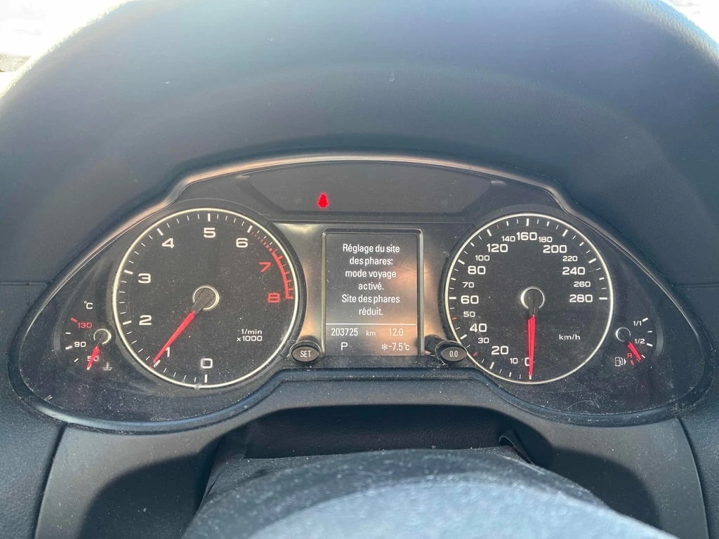 Audi Q5 * 2.0L Progressiv * ПОДГРЕВ * ПАНОРАМА - изображение 8