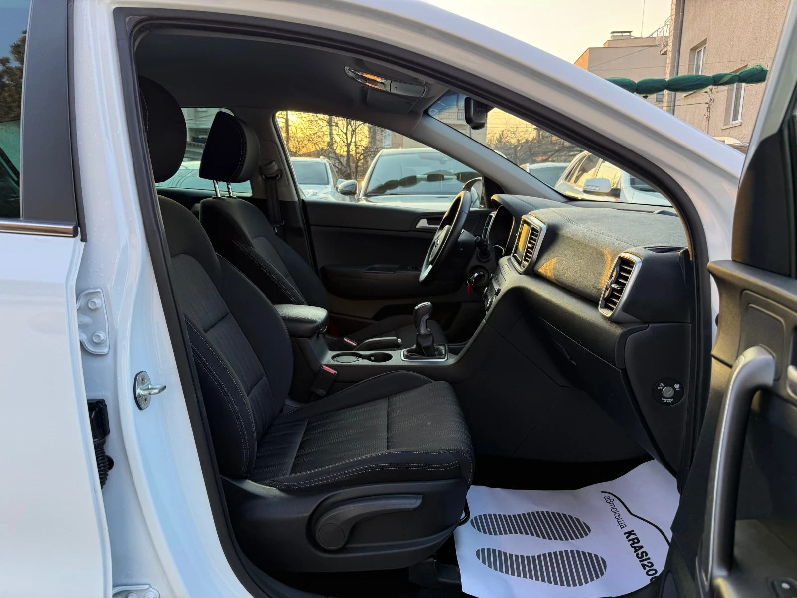 Kia Sportage 1.6GDI ECOGPL FACELIFT , снимка 13 - Автомобили и джипове - 53866568