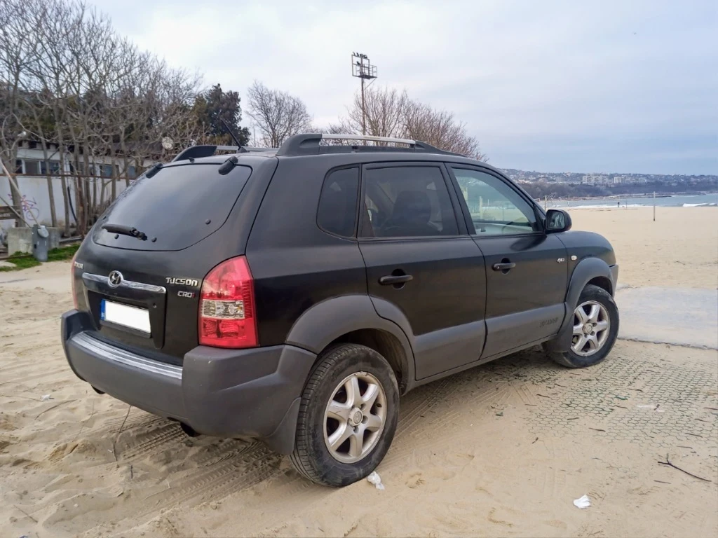 Hyundai Tucson 4x4 / 5 л. на 100 км. / Първи собственик !, снимка 7 - Автомобили и джипове - 53891404