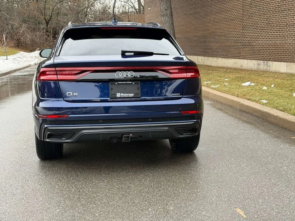 Audi Q8 Progressiv 55 TFSI quattro S LINE  CARFAX, снимка 9 - Автомобили и джипове - 53997252