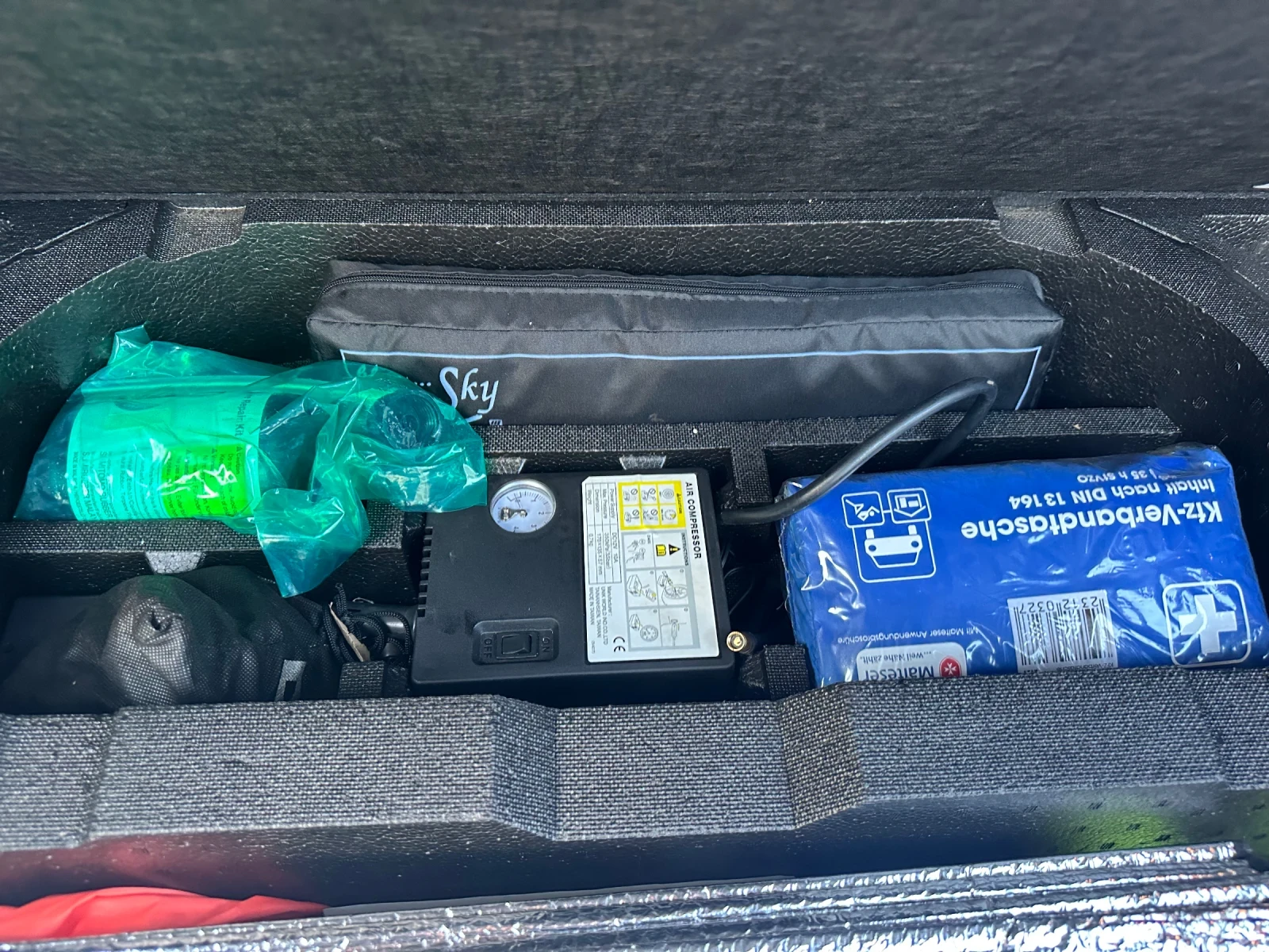 Mitsubishi ASX, снимка 15 - Автомобили и джипове - 54127502