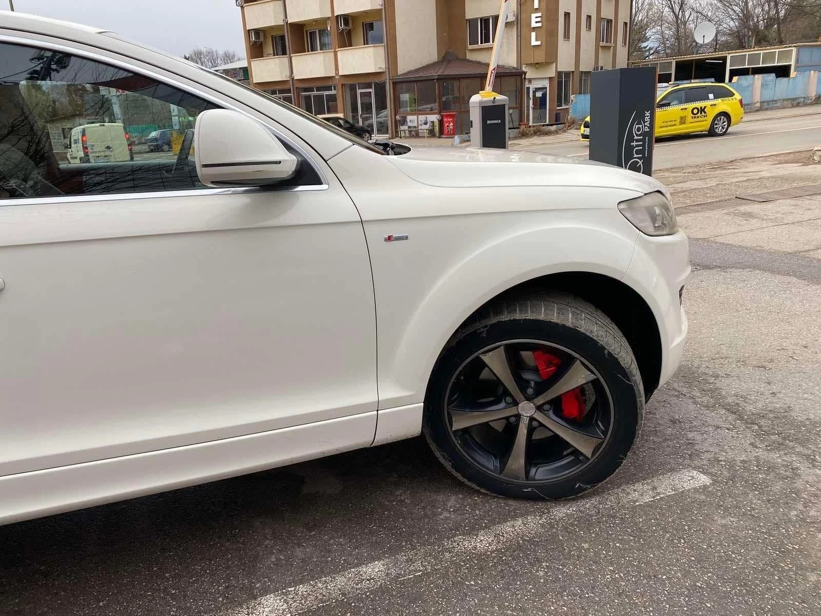 Audi Q7 Q 7 S-line панорама !!!, снимка 14 - Автомобили и джипове - 54494506