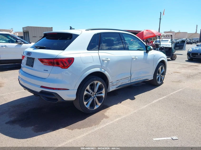 Audi Q3 2.0l Premium 45 Tfsi S Line Quattro Tiptronic, снимка 4 - Автомобили и джипове - 54527121