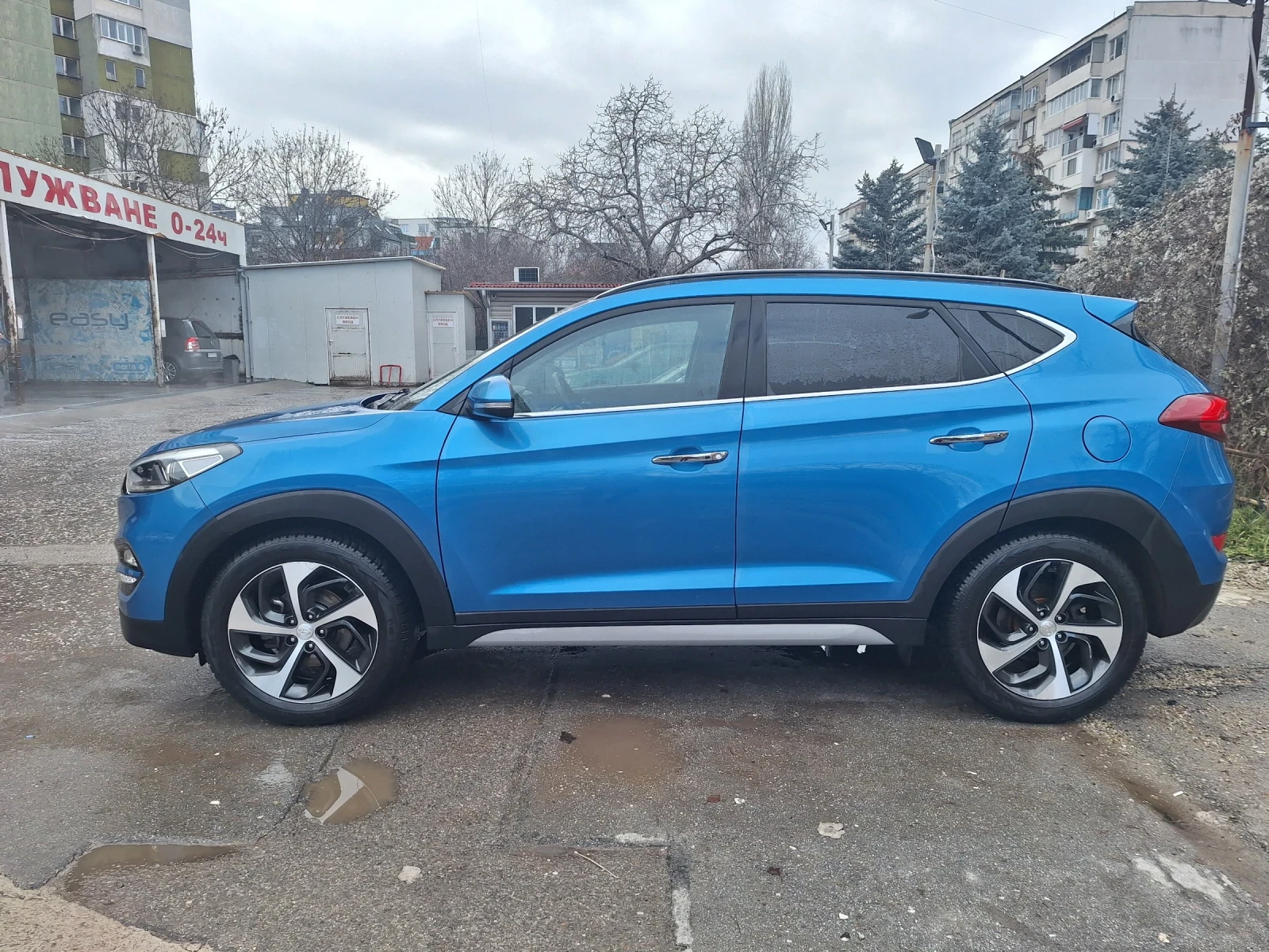 Hyundai Tucson, снимка 3 - Автомобили и джипове - 55247658