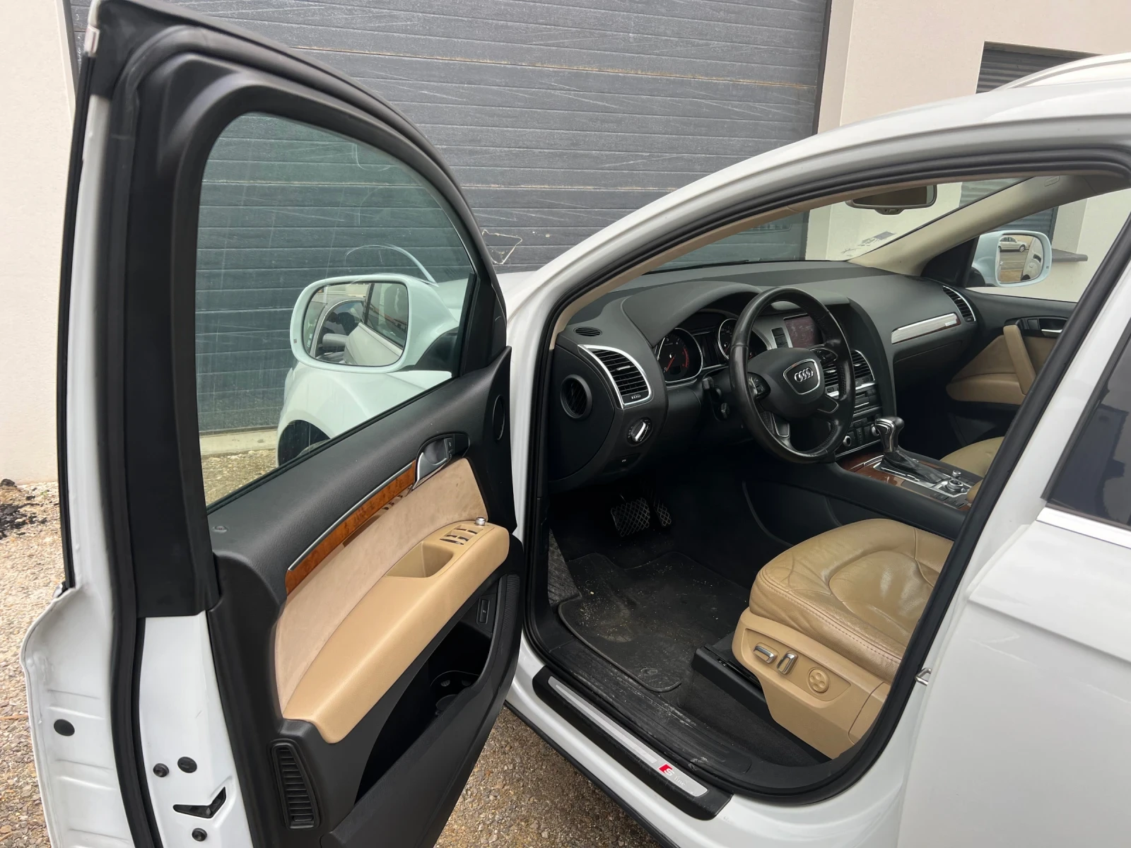 Audi Q7, снимка 4 - Автомобили и джипове - 55767409