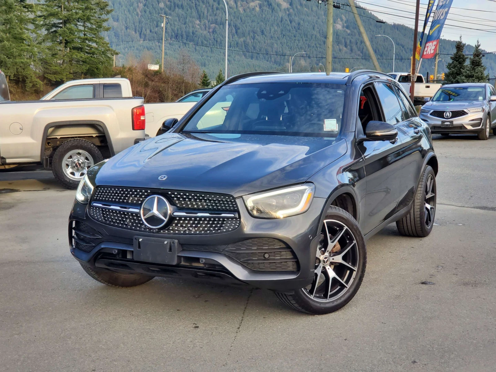 Mercedes-Benz GLC * 300 DUAL PANO ROOF * CARFAX * БЕЗ ПЪРВОНАЧАЛНА В