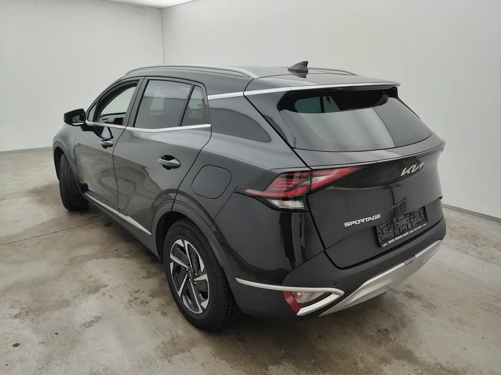 Kia Sportage 1.6 T-GDI, снимка 4 - Автомобили и джипове - 55901431