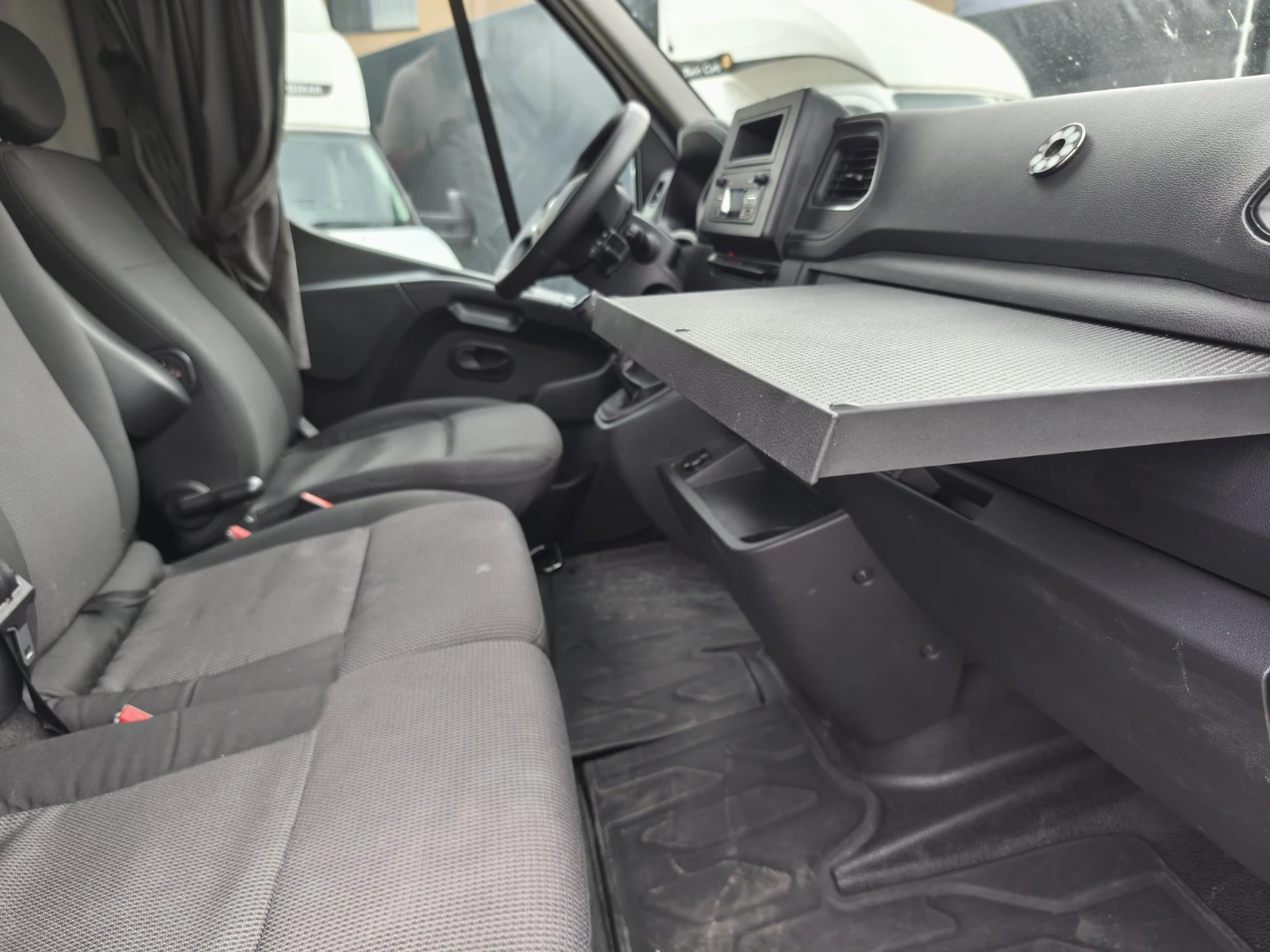 Renault Master 2023//ЛИЗИНГ//10ПАЛ, снимка 7 - Бусове и автобуси - 54359388