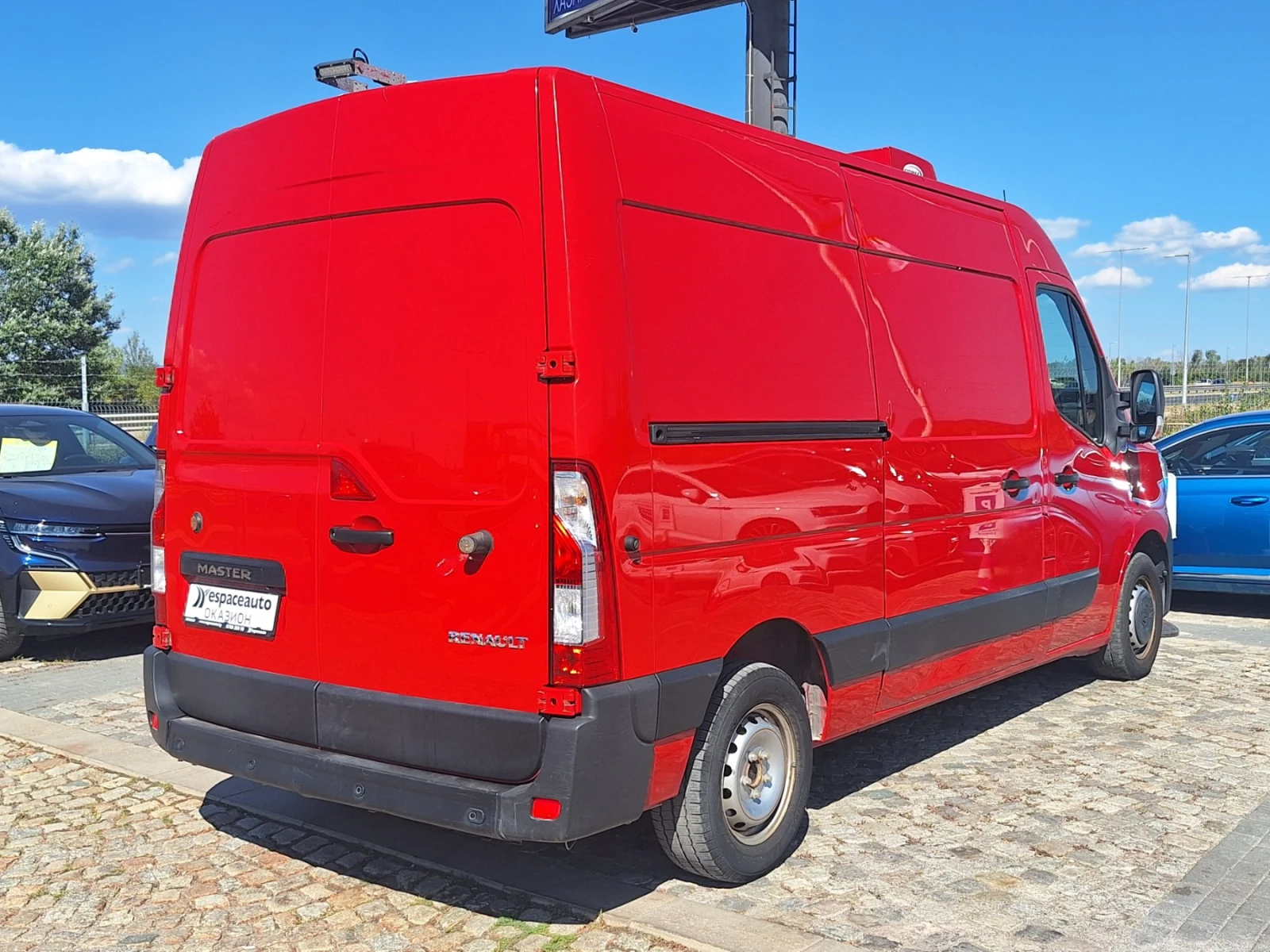 Renault Master 2.3dCi/136к.с./L2H2/ХЛАДИЛЕН, снимка 4 - Бусове и автобуси - 55727533