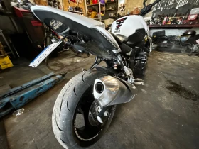 Suzuki Gsr 750 - изображение 1