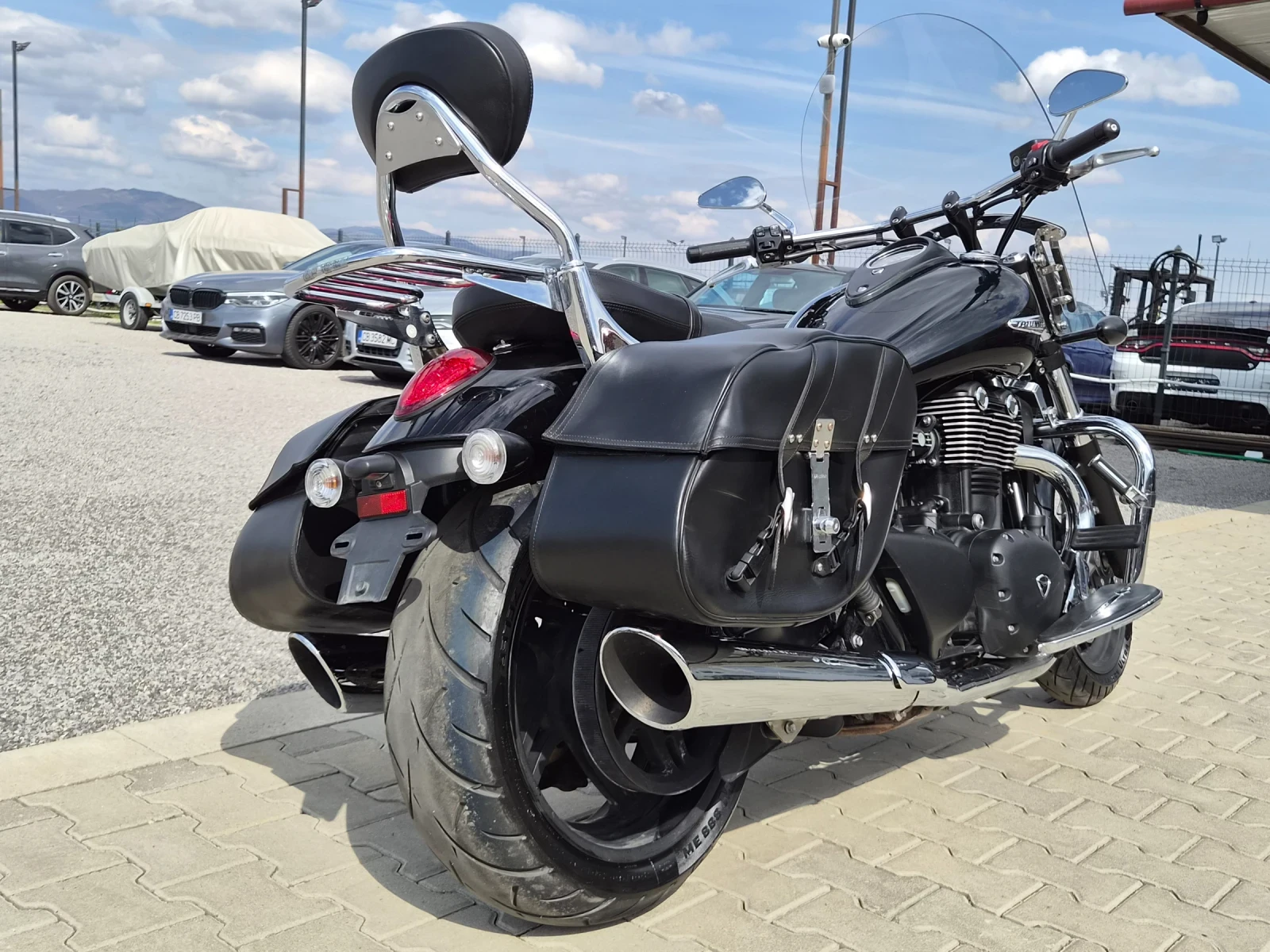 Triumph Thunderbird 1700 2012 г. ВСИЧКИ ЕКСТРИ , снимка 8 - Мотоциклети и мототехника - 53993781