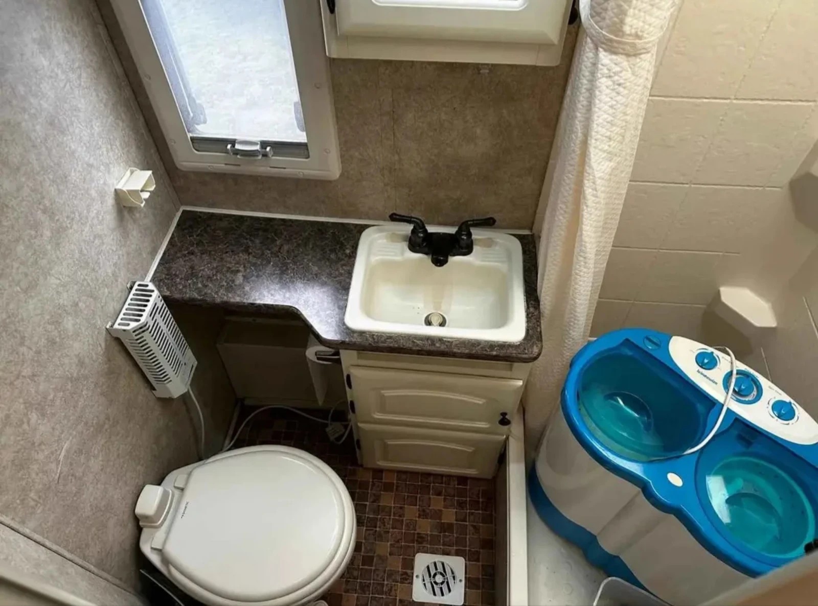 Каравана Други Американска каравана Palomino  - изображение 10