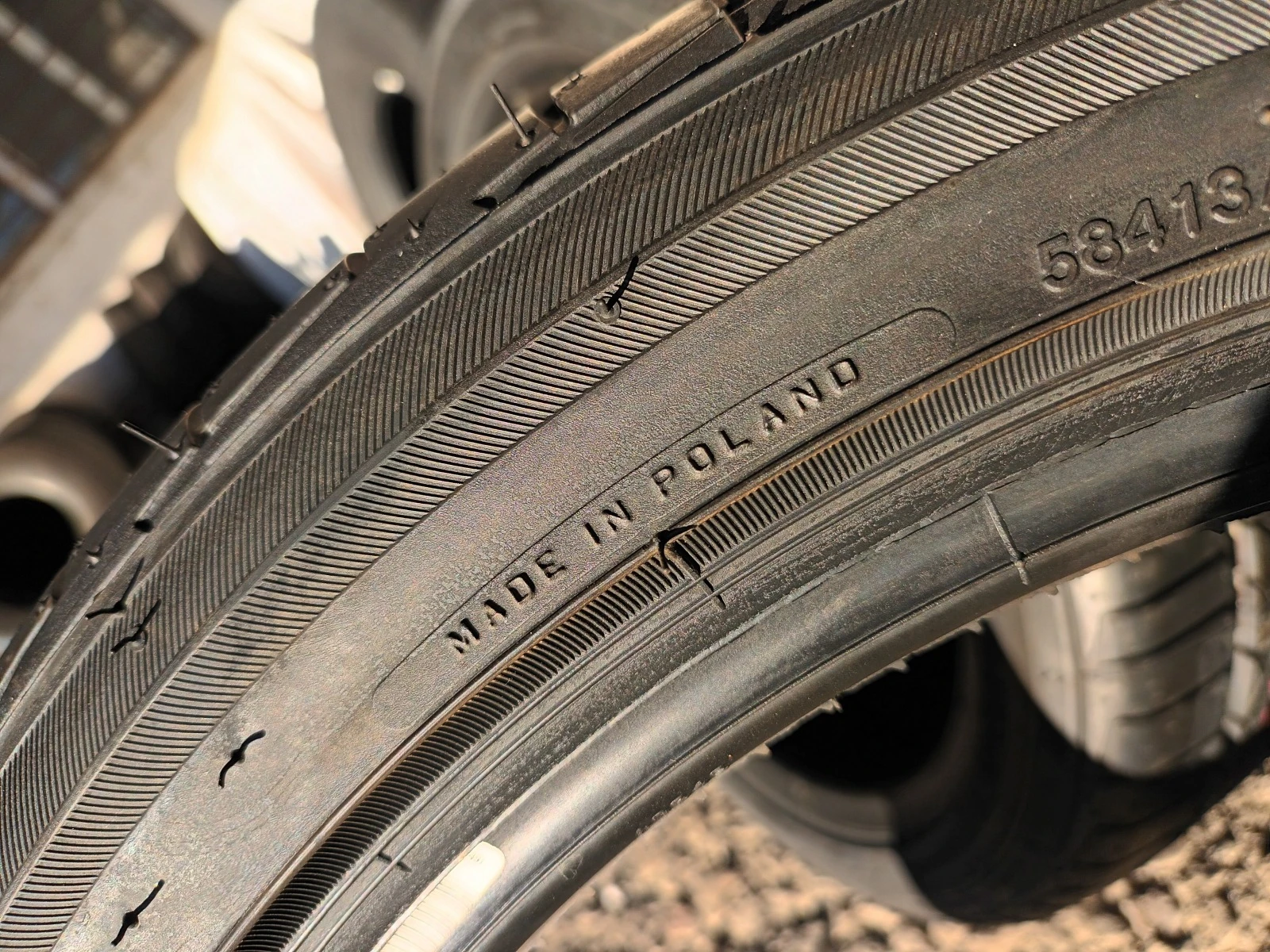  215/45R17 | Mobile.bg   8