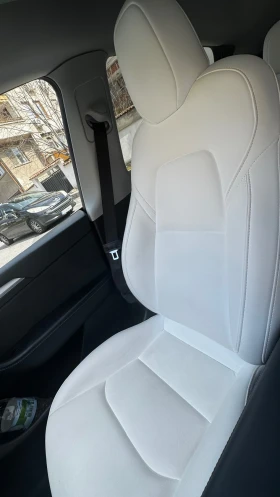 Tesla Model Y Performance , снимка 8