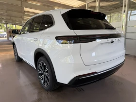 Geely Starray EM-i Plug in Hybrid 29.8 KWh MAX, снимка 3
