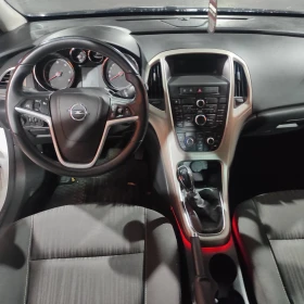 Opel Astra, снимка 1