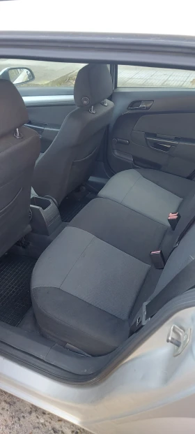 Opel Astra, снимка 4