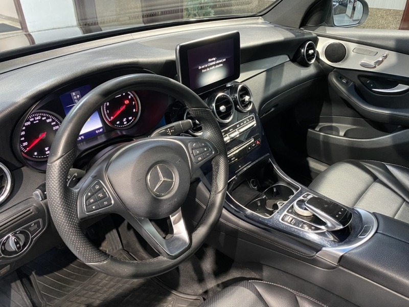 Mercedes-Benz GLC 300, снимка 8 - Автомобили и джипове - 45654193