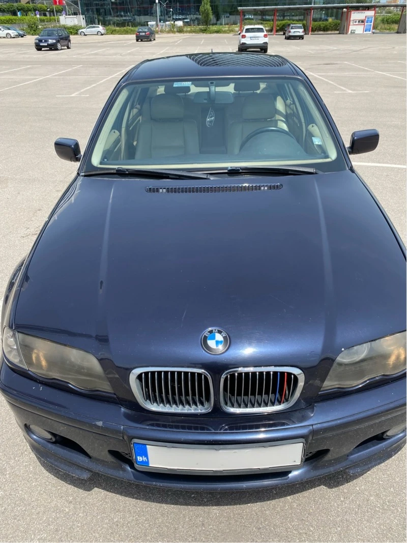 BMW 330, снимка 3 - Автомобили и джипове - 46163005