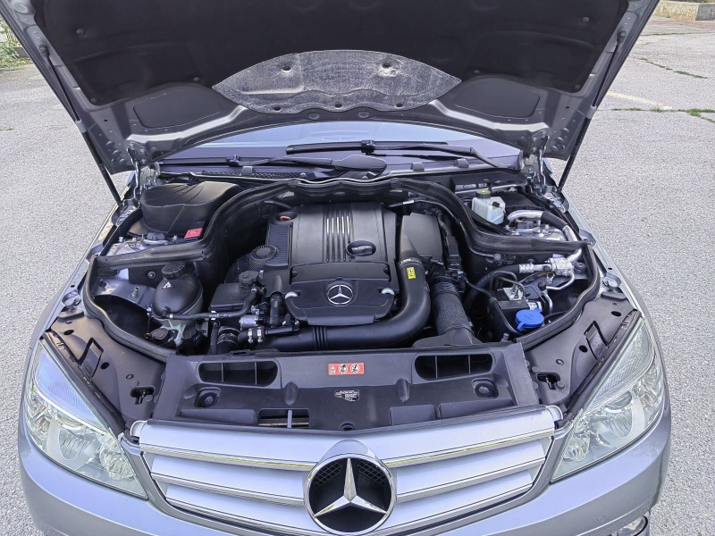 Mercedes-Benz C 200 AMG, снимка 15 - Автомобили и джипове - 46762357