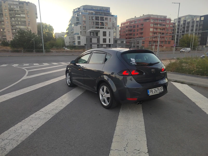 Seat Leon FR, снимка 4 - Автомобили и джипове - 47413263