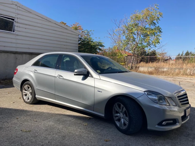 Mercedes-Benz E 250, снимка 1 - Автомобили и джипове - 48287738