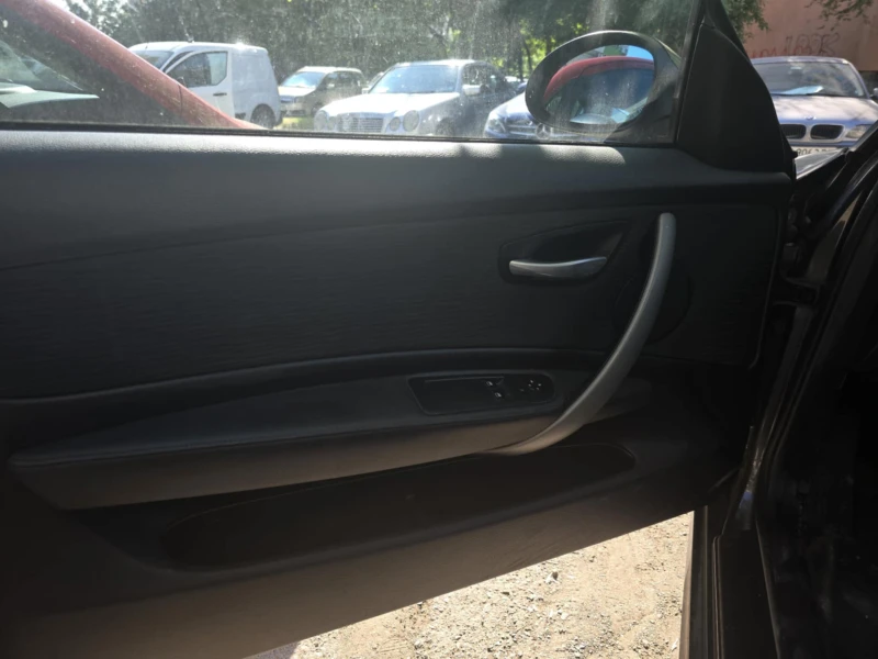 BMW 118 118Д, снимка 10 - Автомобили и джипове - 52385425