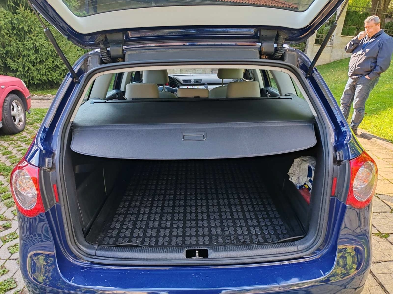VW Passat 2.0, снимка 10 - Автомобили и джипове - 52269045
