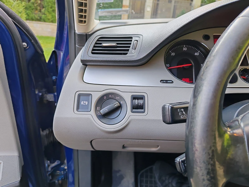 VW Passat 2.0, снимка 14 - Автомобили и джипове - 52269045