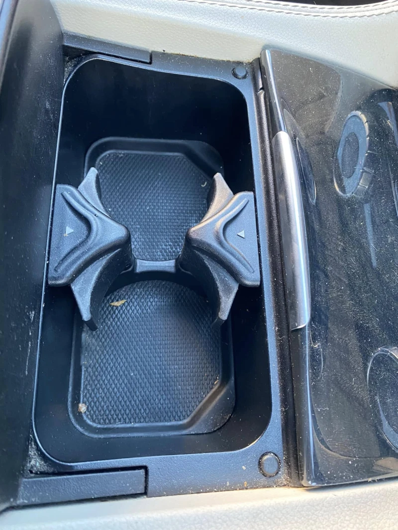 Mercedes-Benz CLS 220, снимка 6 - Автомобили и джипове - 52491608