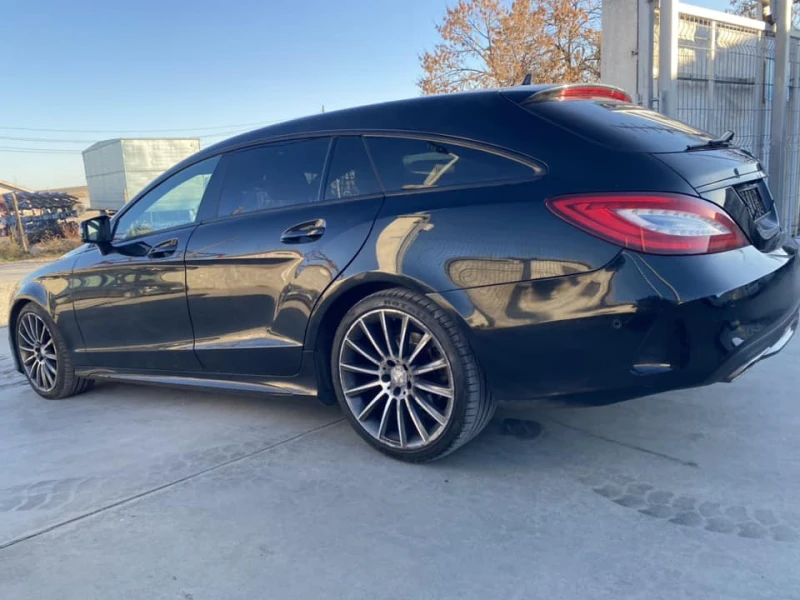 Mercedes-Benz CLS 220, снимка 4 - Автомобили и джипове - 52491608