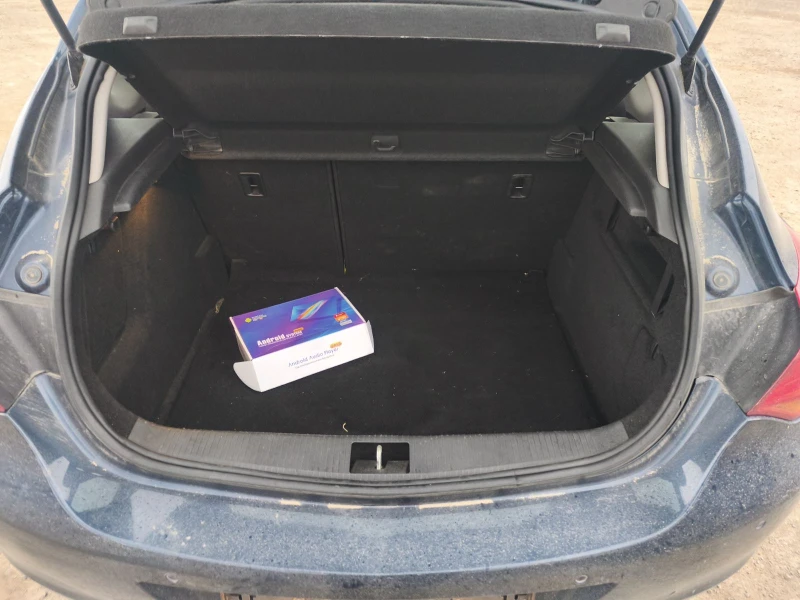 Opel Astra J 1.7 110, снимка 9 - Автомобили и джипове - 52566946