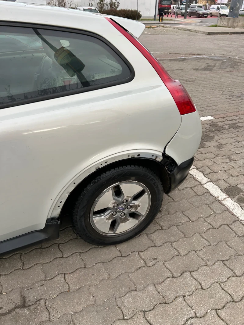 Volvo C30, снимка 10 - Автомобили и джипове - 52804792