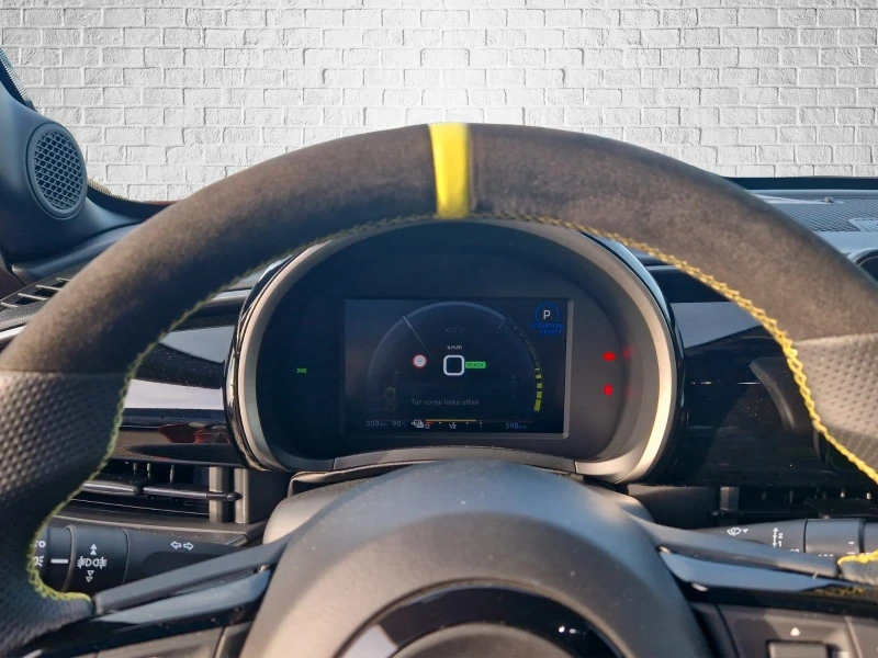 Abarth 600 e TURISMO LED, снимка 10 - Автомобили и джипове - 52831252